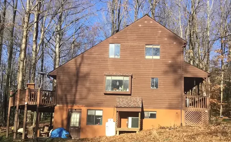 Lake Anna modular home addition before side view