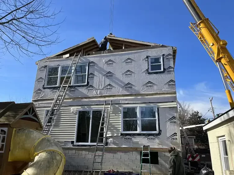 Setting The Roof - Carbide Construction